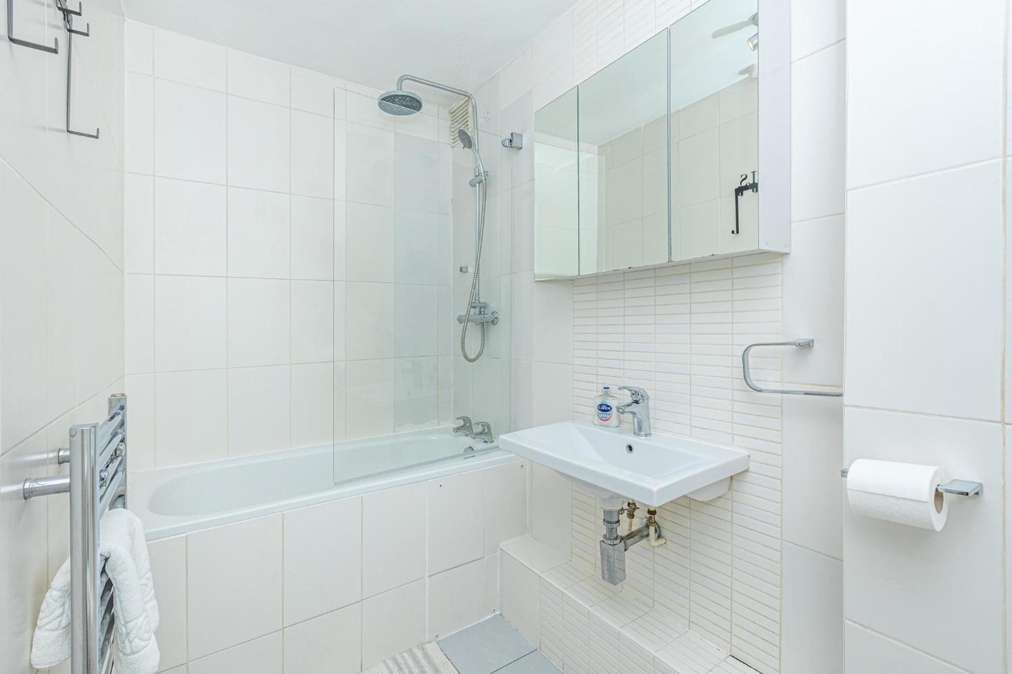 شقة 2Br Balcony, Battersea, 5Min Clapham Junction St لندن المظهر الخارجي الصورة